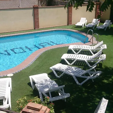 Alojamiento Nohal Apartment *